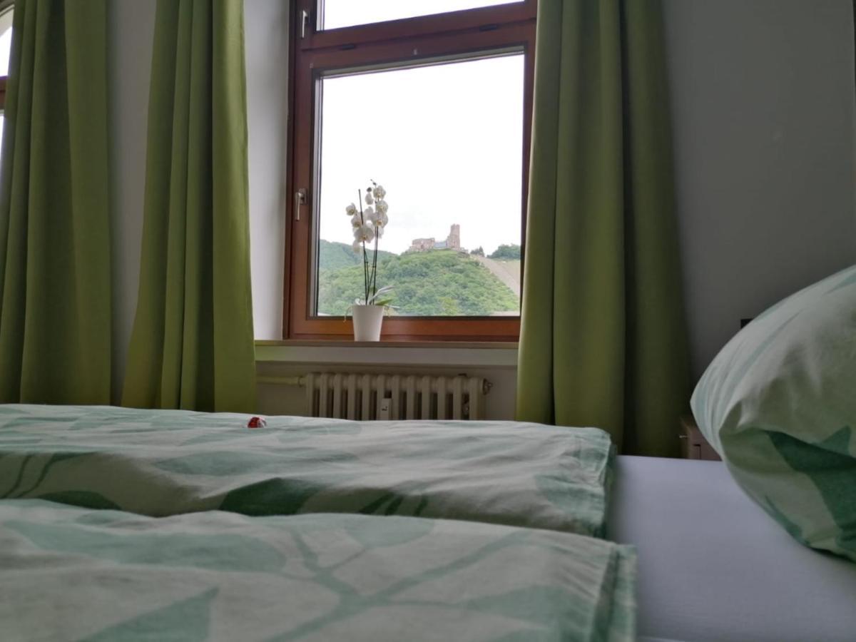 Mosel-Ferienwohnung Bewo Бернкастель-Кюс Екстер'єр фото