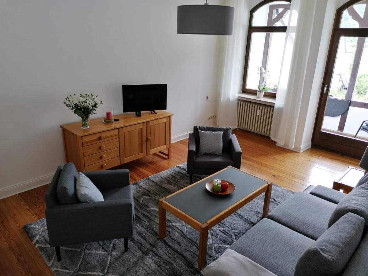 Mosel-Ferienwohnung Bewo Бернкастель-Кюс Екстер'єр фото