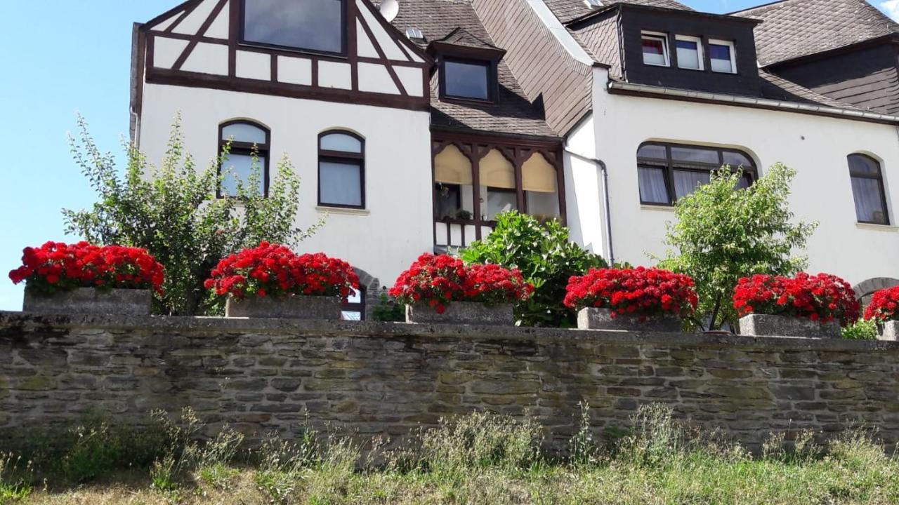 Mosel-Ferienwohnung Bewo Бернкастель-Кюс Екстер'єр фото